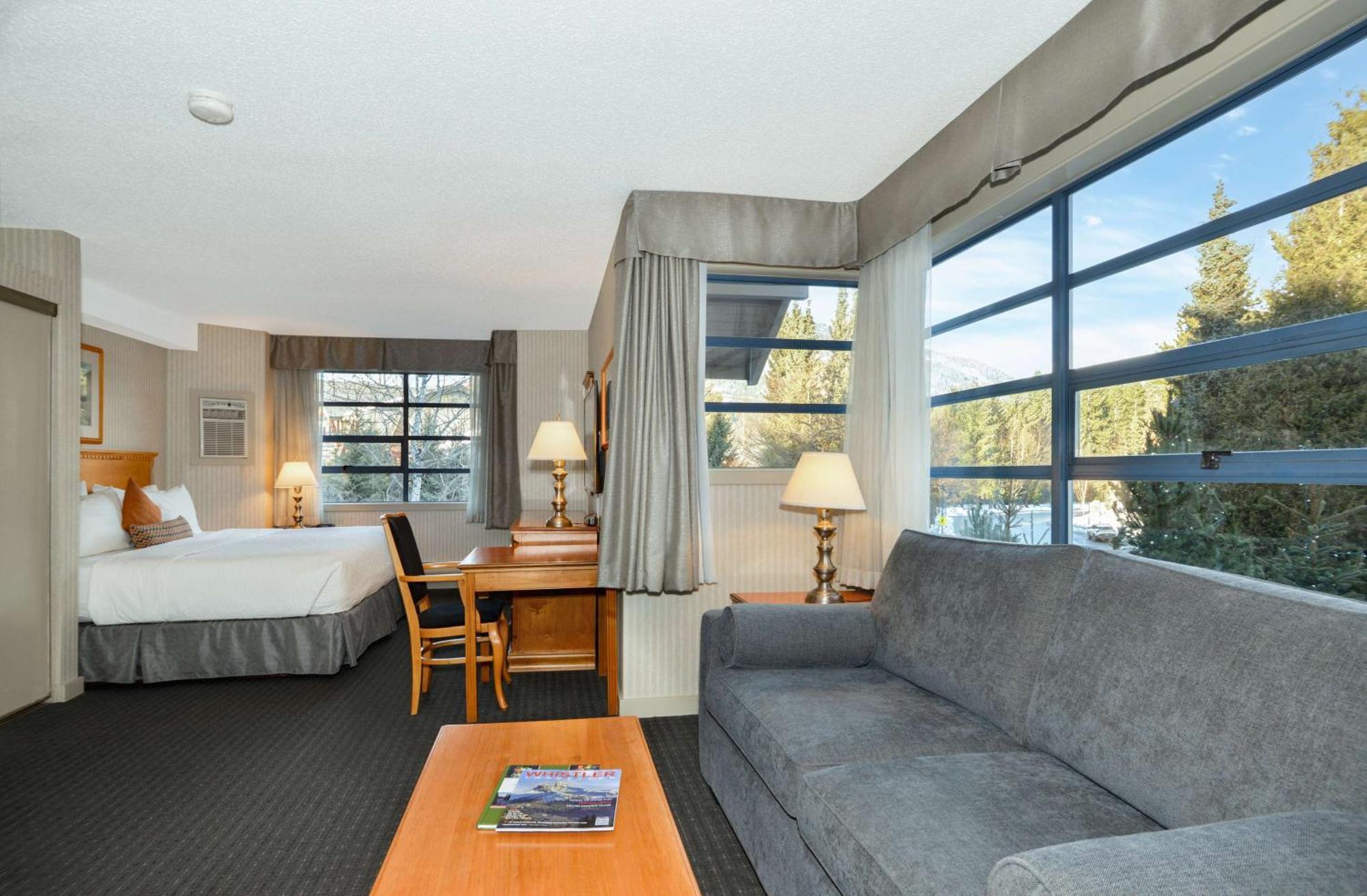 Listel Whistler, A Coast Hotel Экстерьер фото