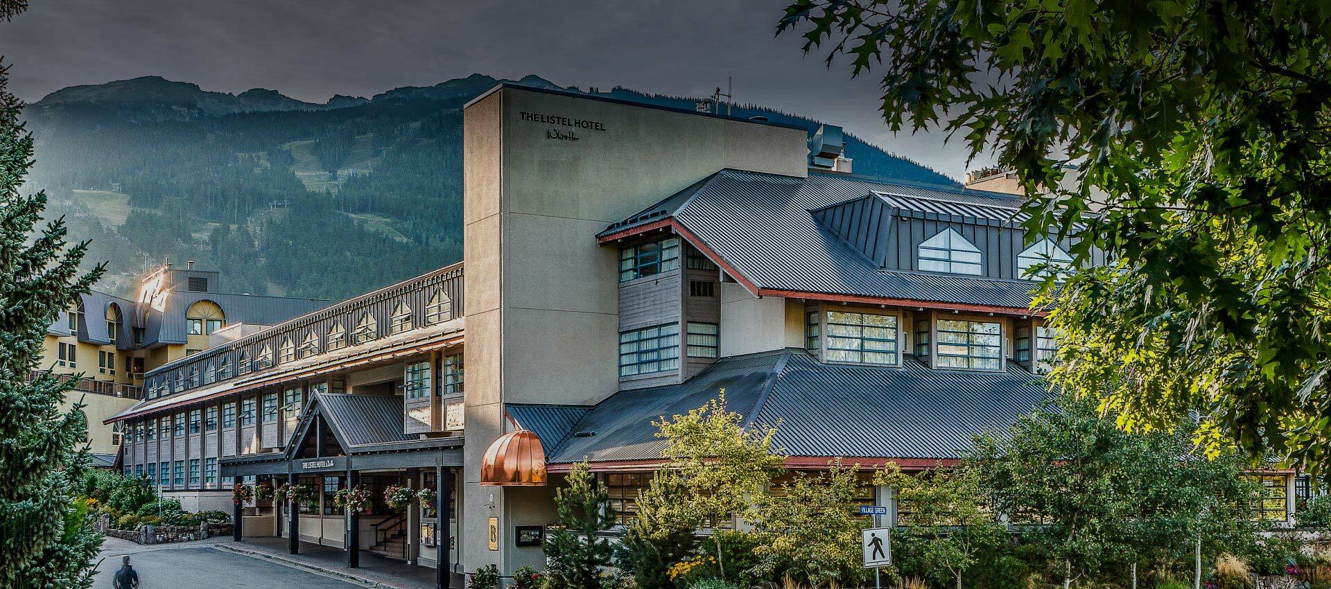 Listel Whistler, A Coast Hotel Экстерьер фото